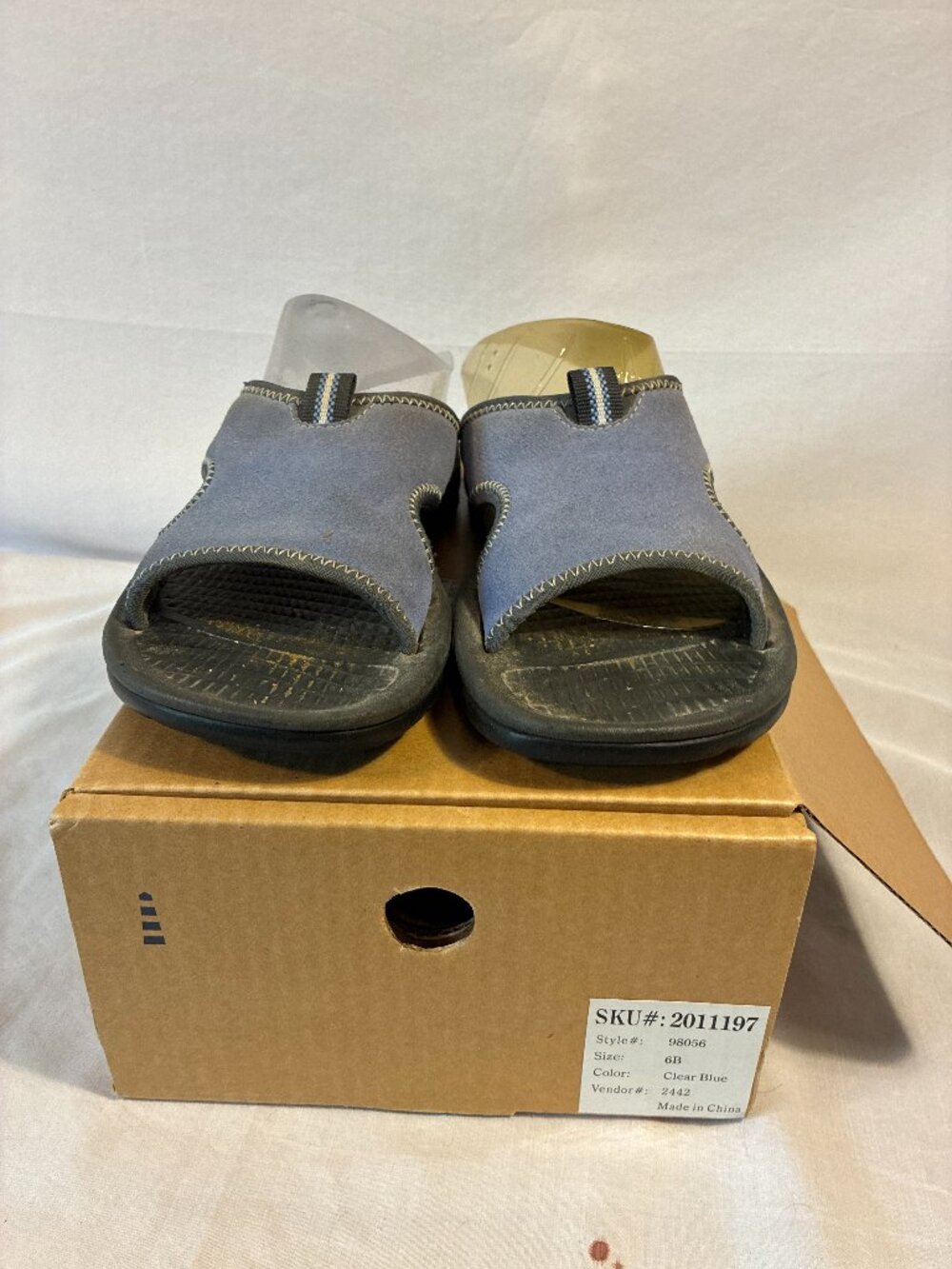 Lands' End Clear Blue Suede Slide Open Toe Athletic Comfort Sandals 6 B Boxed
